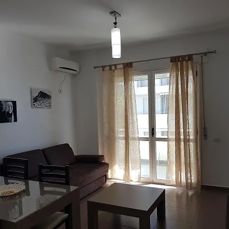 Apartment Radhima *